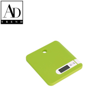 AD TREND - BILANCIA CUCINA 5KG ASSORTITO 2 COLORI CM 19 x 21 x H 2